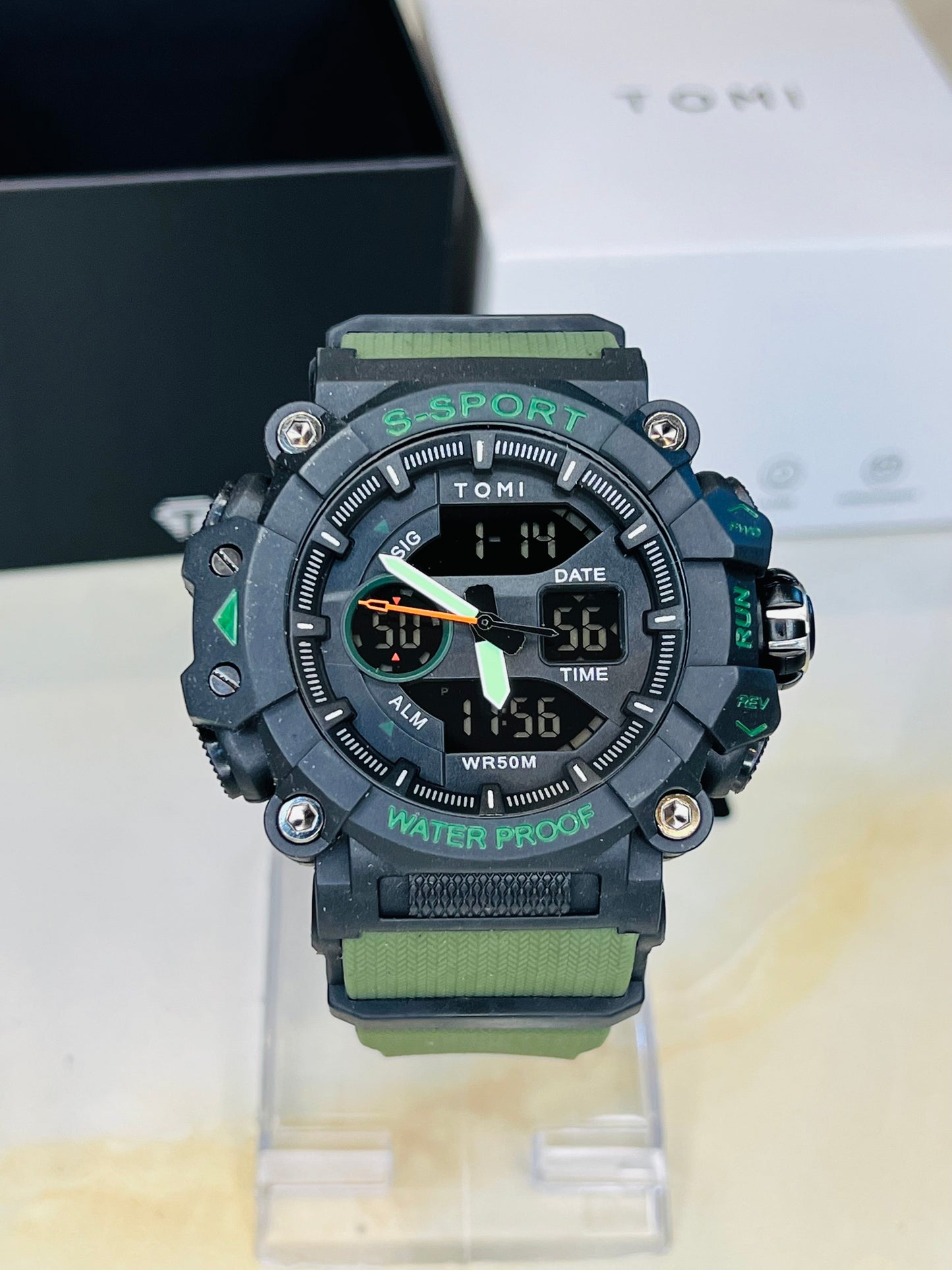 TOMI T-228 Men's Sports Watch Military Sports Watch