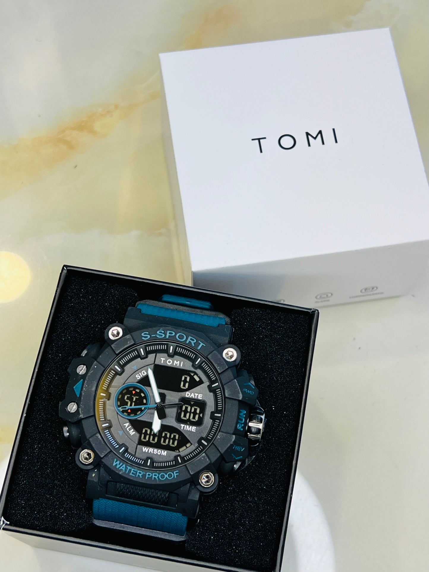 TOMI T-228 Men's Sports Watch Military Sports Watch