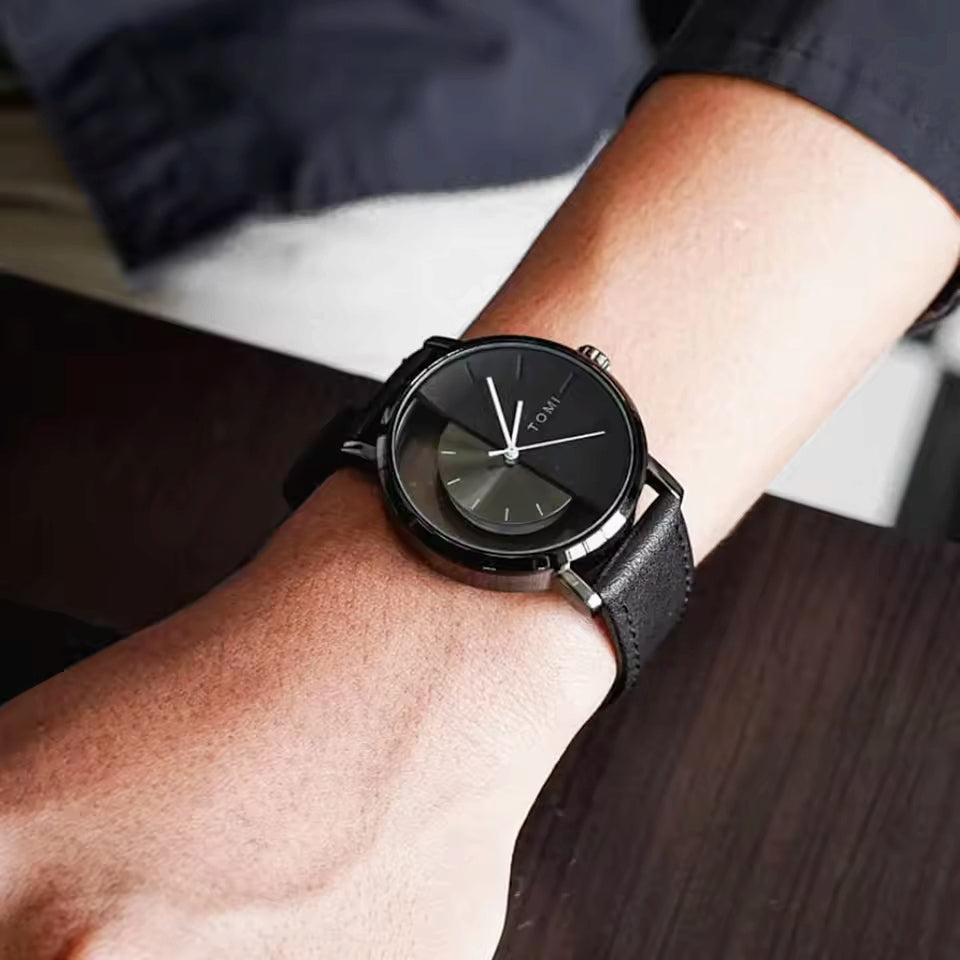 TOMI S8 Series Customised T-080 Gift Set Watch With Wallet & Pen Quartz