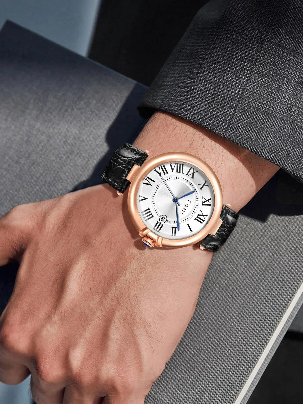 TOMI T-075 Business Luxury Wrist Watch