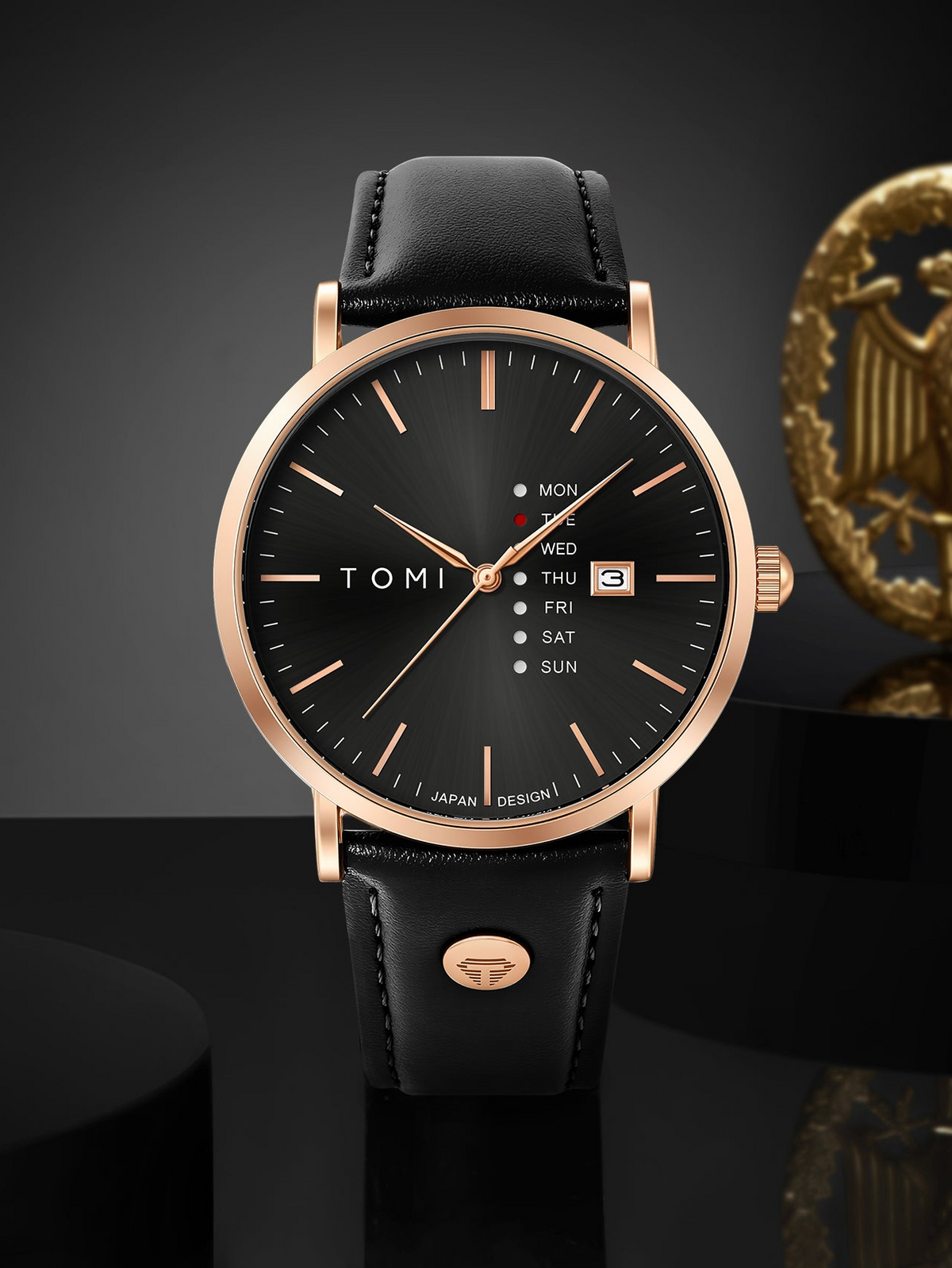 New TOMI T-019 Trendy Men's Watch Quartz Texture Business Watch with Leather Strap and Weekday Calendar